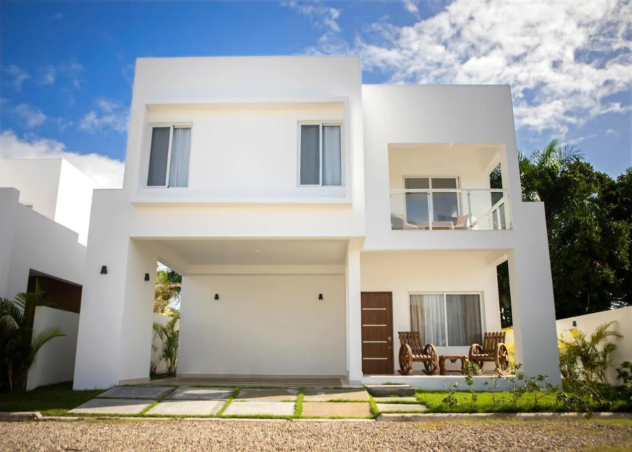 Sunny Side Villa location